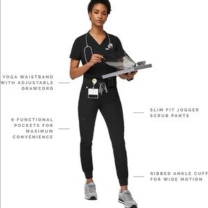 FIGS Zamora Jogger Style Scrub Pants - Slim Fit, Anti-Wrinkle MEDIUM PETITE!!!!!